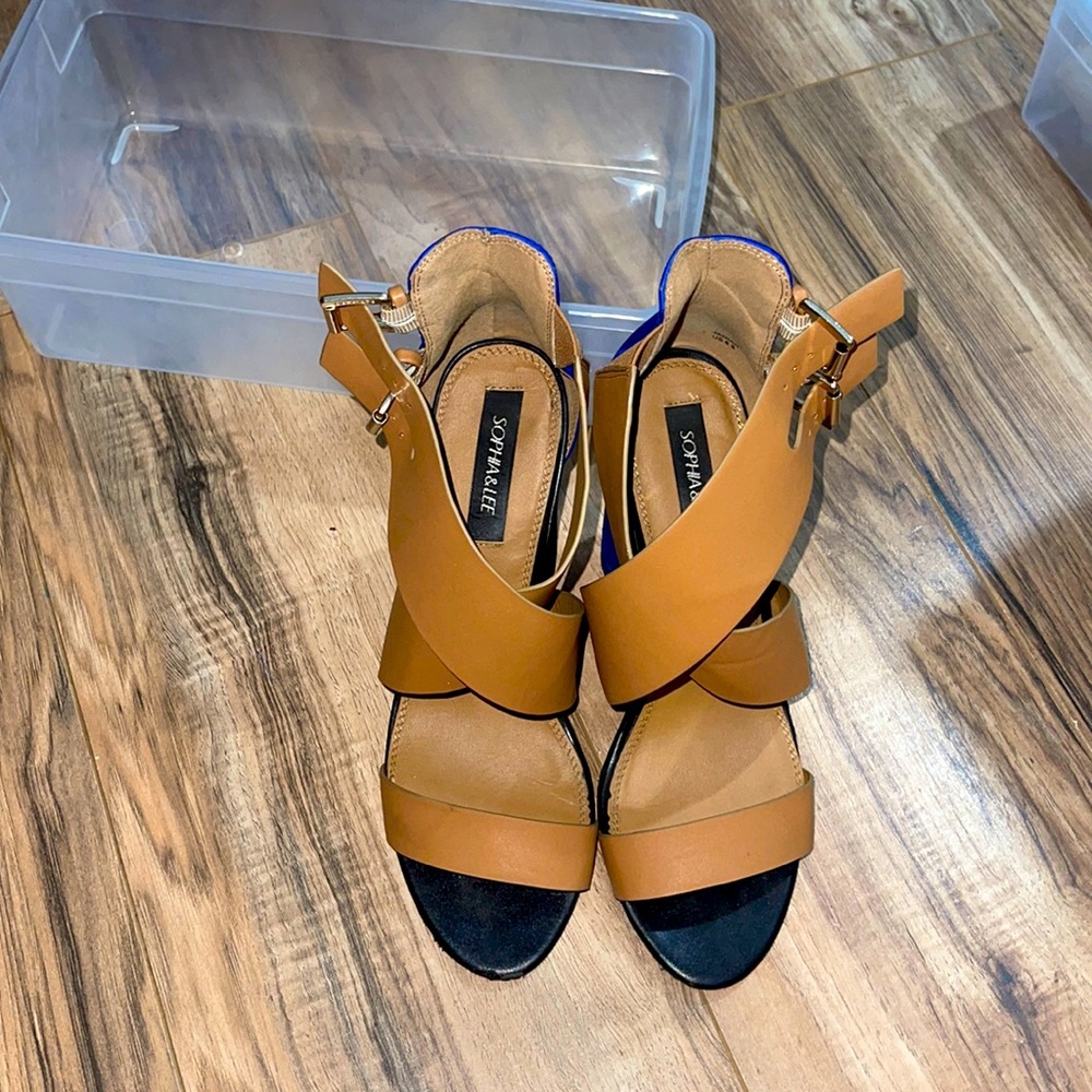Color blocking essential